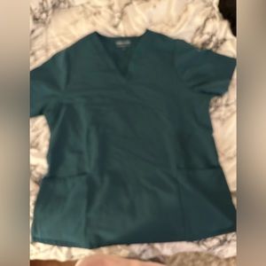 Mandala XL scrub top